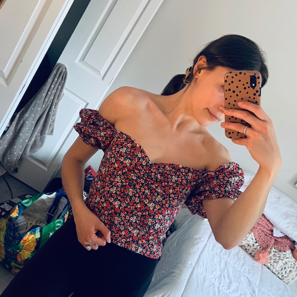 BRAND NEW SMOCK TOP